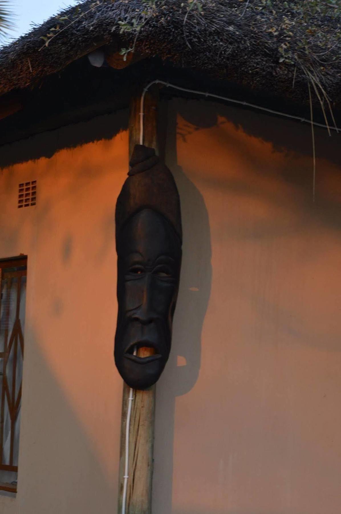 Motsebe Backpackers Hotel Maun Eksteriør billede
